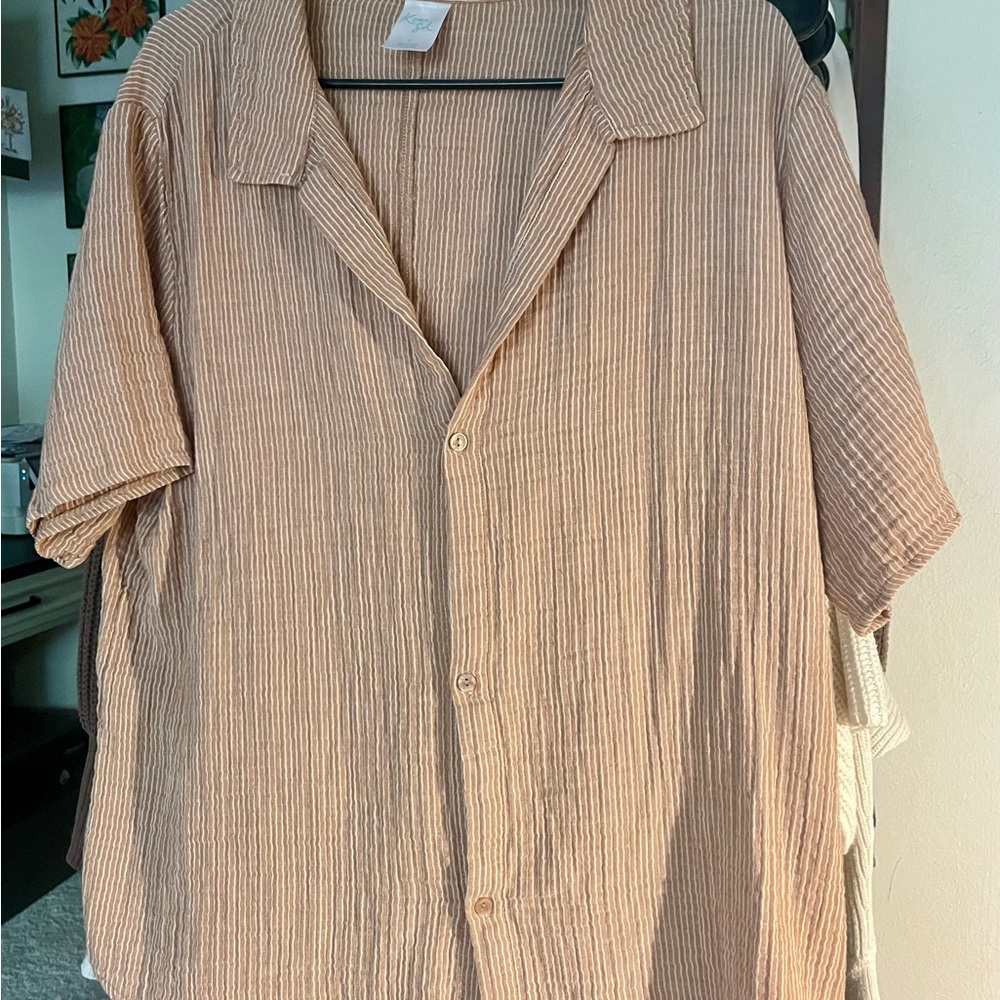 Kona Sol Men's Casual Beige Button Down Shirt